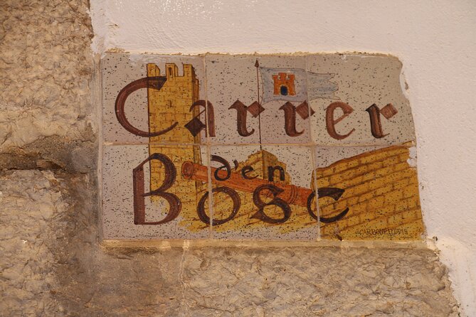 From a Roman Village to a Resort Town: A Self-Guided Walking Tour of Sitges - Starting at Pic Nic beach bar: getting your bearings fast