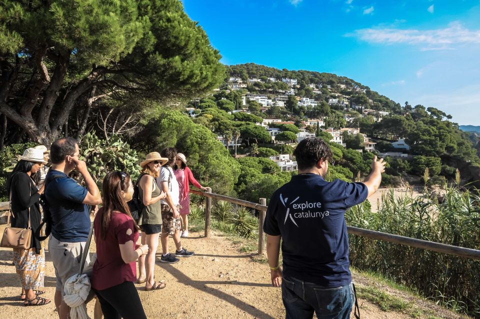 From Barcelona: Costa Brava Day Tour with Lunch - Tossa de Mar: fortified old town, lighthouse views, and lanes you can get lost in