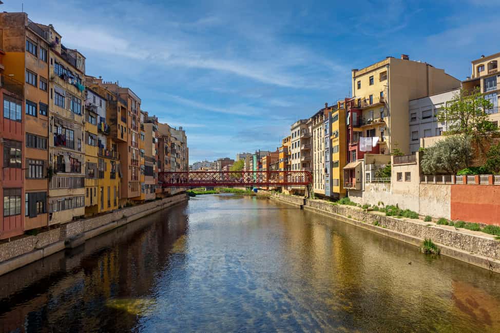 From Barcelona: Girona and Dalí Museum Small-group Day Tour - The 1.5-hour Girona break: how to use it without rushing yourself