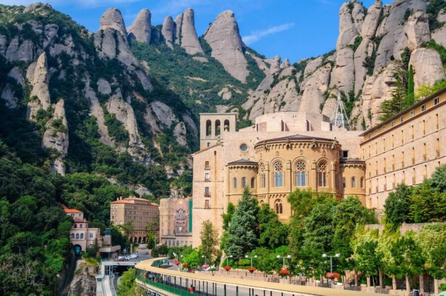 From Barcelona: Montserrat Private Day Trip With Pickup - Free time inside the monastery area: when to slow down