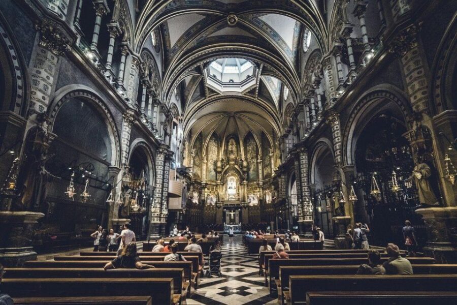 From Barcelona: Montserrat Private Guided Tour and Cable Car - Price and private-group value: is $736 per group worth it?