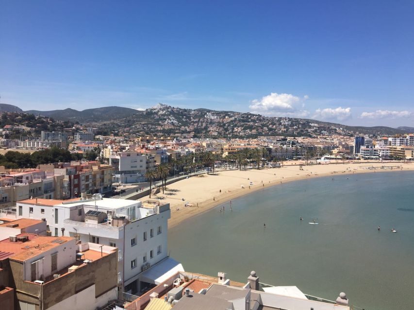 From Costa Dorada: Peñíscola and Ebro Delta Sightseeing Tour - Walking the Ebro River Edge: Easy Nature, Good Photo Windows