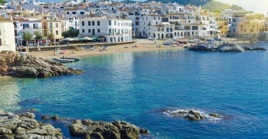 From Girona: Medieval Costa Brava Day Trip - Begur’s colonial past: an easy, lively wandering window