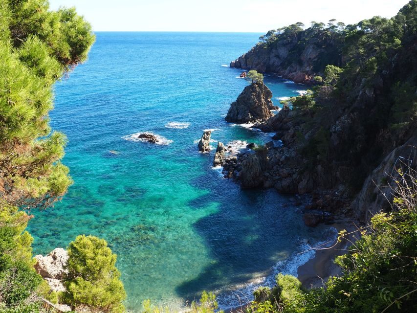 From Girona: Medieval Costa Brava Day Trip - Calella de Palafrugell lunch and the Camí de Ronda walk