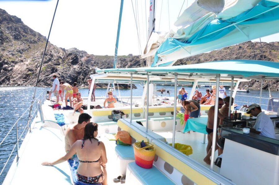 From Roses: Sailing Catamaran Cruise to Medes Islands - Sailing the Costa Brava: Bay of Roses, Estartit, and Montgrí Views