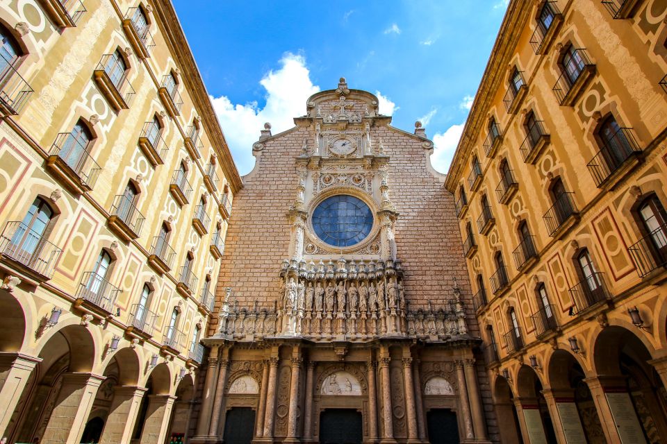 From Salou: Montserrat Monastery and Colonia Güell - Why this Salou day trip works: two icons, one practical route