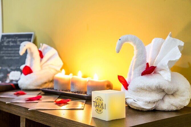 Full Body Massage 60 min and Floral Bath in Jacuzzi 30 min at THAI SPA MASSAGE - The floral bath in the Jacuzzi: private soak, reset feeling