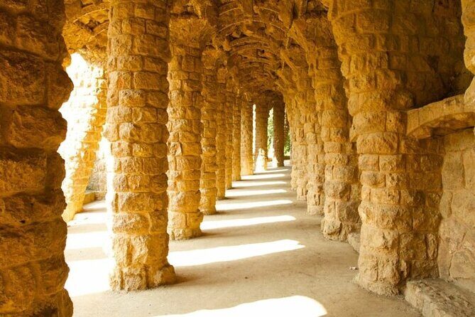 Full-Day Private Guided All Inclusive Barcelona Shore Excursion - Hospital de la Santa Creu i Sant Pau: A “palace” hospital