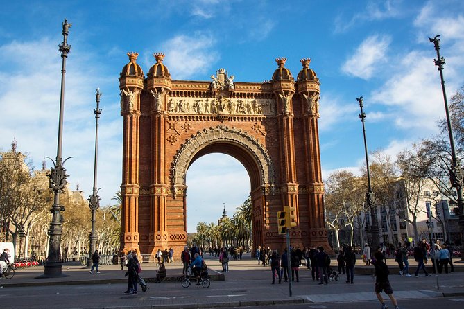 Full-Day Private Tour with Sagrada Familia and Paella - Price and Logistics: Is $1,014.63 per Person Good Value?