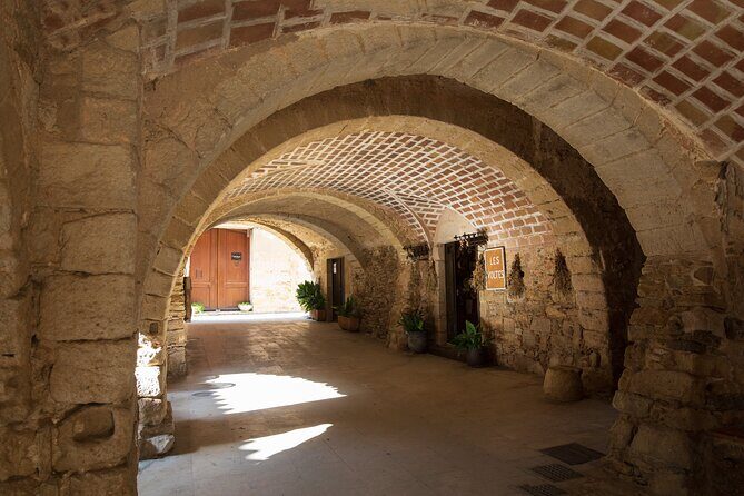 Full-Day Tour the Best of Costa Brava - Peratallada’s walled medieval streets (45 minutes, ticket free)