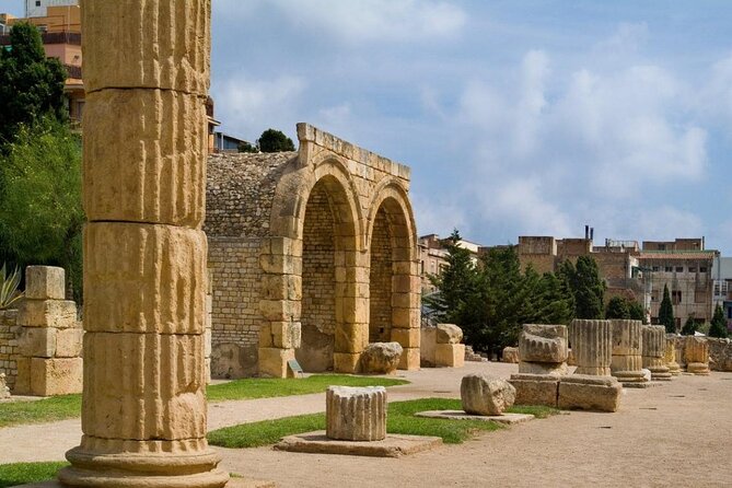 Full Day Visiting Tarragona and Sitges from Barcelona - Pla de la Seu, Tarragona Cathedral, and walking the Roman walls