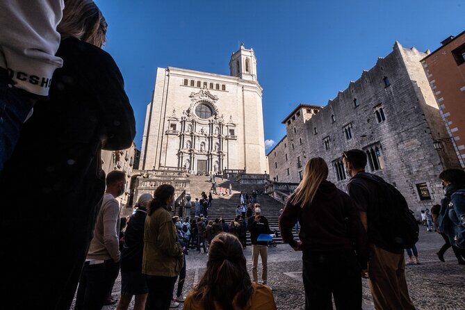 Game of Thrones Girona Walking Tour - Meeting points and how the 90 minutes actually move