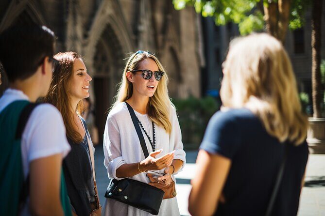 Gaudí & Catalan Modernism Private Walking Tour - Getting your bearings at Plaça de Catalunya (the Eixample lesson)