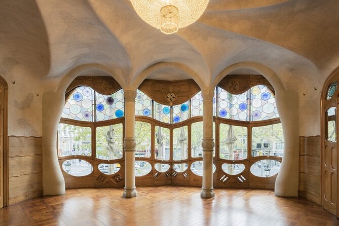 Gaudi Guided Tour: Casa Batllo, La Pedrera & Casa Vicens - Casa Vicens: Optional, Self-Paced by Audio, and the Cava Finale