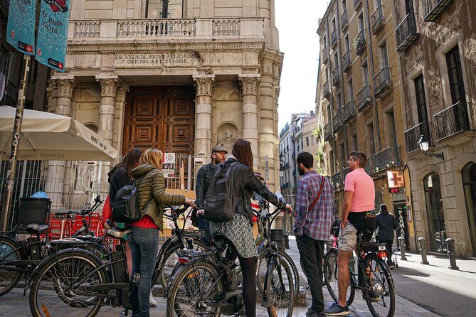 Gaudi UNESCO Highlights Small Group Bike Tour - Why This 4-Hour Gaudí Bike Route Works for First-Timers