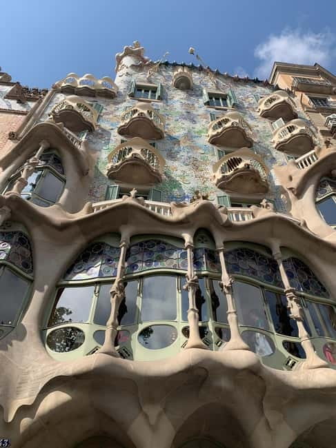 Gaudi's legacy. Exclusive tour to Park Güell and Casa Batlló - Small but Important Details You Should Know Before You Go