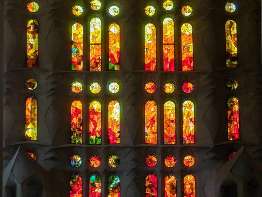 Gaudi's Masterpieces Private Tour in Barcelona - Who this private Gaudí day is for (and who might want another plan)