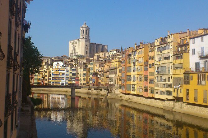 Girona and Besalu, Jewish History tour Small Group from Girona - Small Group Size and Guides Like Marc, Carmen, Mike, and Gerard