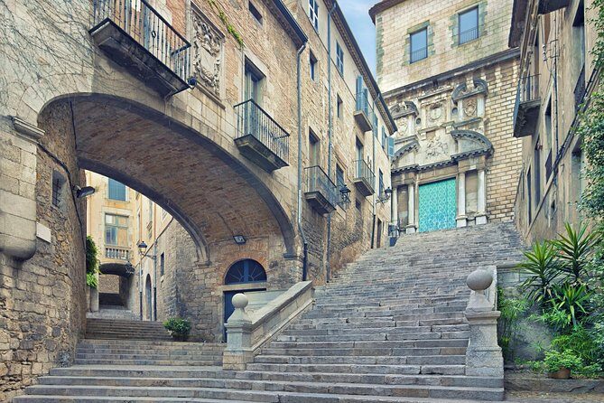 Girona and Dali Museum Full Day tour from Barcelona - How much time you really get at Dalí (and why art lovers should notice this)