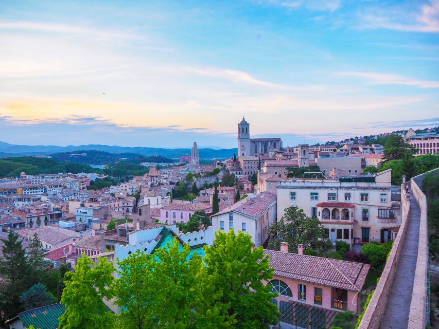 Girona: Guided 2-Hour Walking Tour with Food Tasting - Girona, on a tight timeline: why this 2-hour walk works