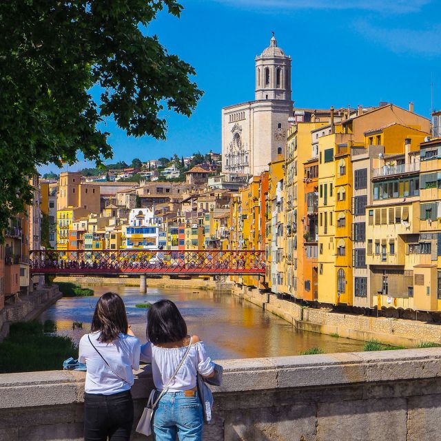 Girona: Guided 2-Hour Walking Tour with Food Tasting - Getting started: the meeting point and how to use it to your advantage