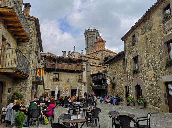 Girona, Medieval Villages & Lunch with Lake Views from Barcelona - Is it good value? Here’s what you’re really paying for