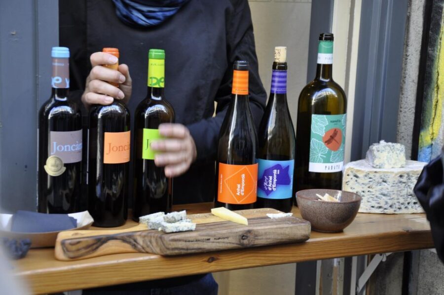 Girona Morning Food Tour & Local Market - Mercat del Lleó: a real market moment, not just a walkthrough