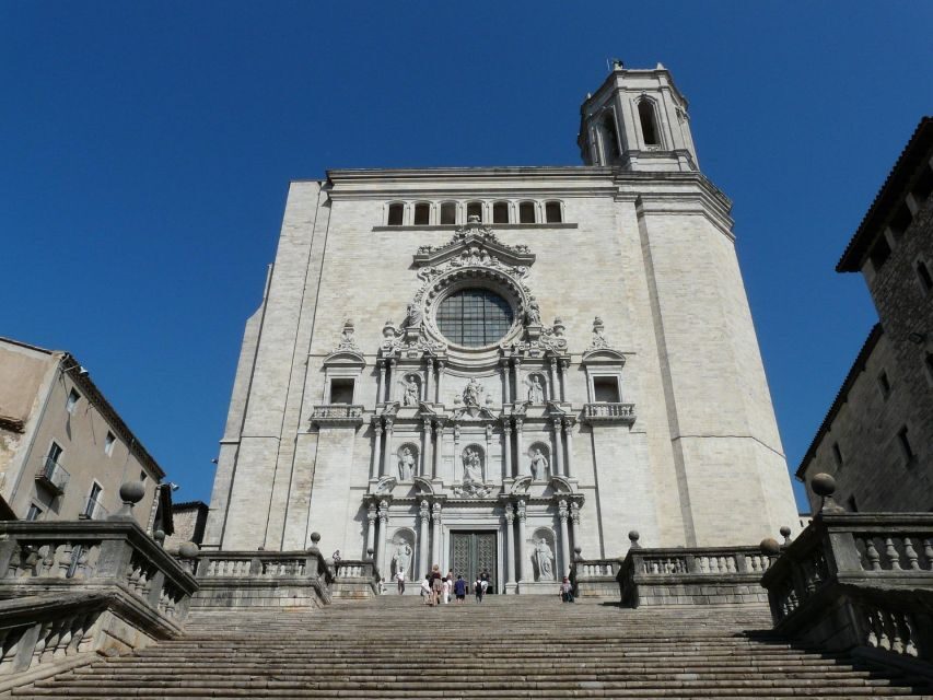 Girona - Private Historic Walking Tour - Starting at Eiffel Bridge: Red Iron Views Over the Onyar