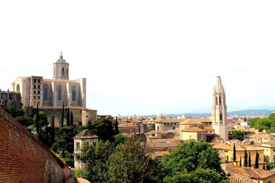 Girona Private History Tour - Old Walls and Medieval Edges: Reading the Shape of Girona