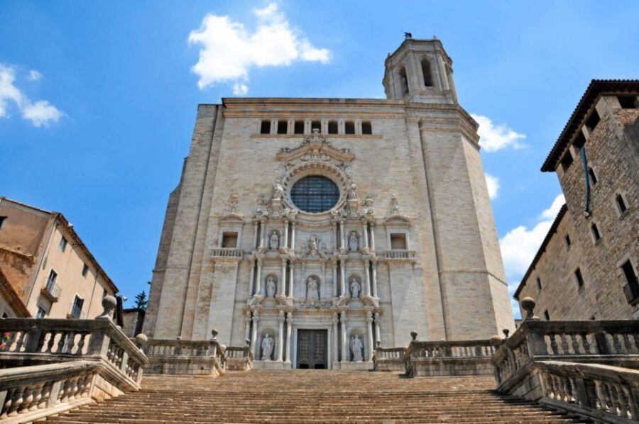 Girona: Self-guided Audio City Tour on Your Phone - What you’ll really notice on the walk