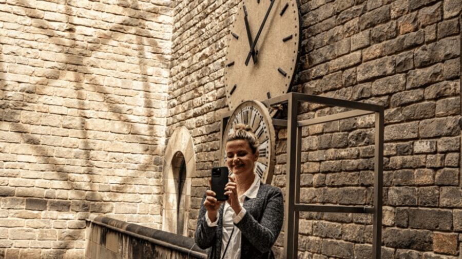 Gothic Quarter and Born District: Photographic Workshop - Smartphone photography in El Gòtic and El Born: the point of the whole walk