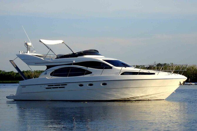 Guided Private Yacht Tour in Barcelona Spain - Price and value: paying per group (and why it can make sense)
