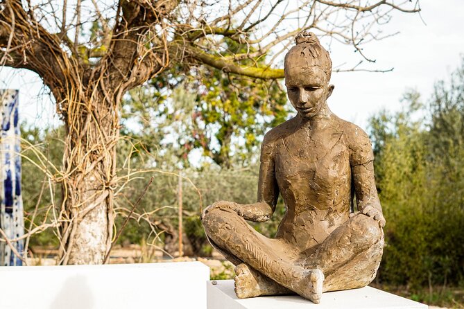 Guided tour Museum of Contemporary Art and Sculpture Park - The olive-and-carob Sculpture Park: art you can actually walk through
