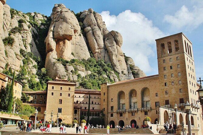 Half Day Private Montserrat Tour - What’s Included (and What You’ll Need to Sort Yourself)