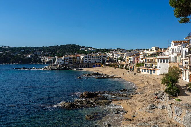 Hiking Costa Brava Coves and Beaches, Catalan Mediterranean - The Costa Brava coast, minus the stress