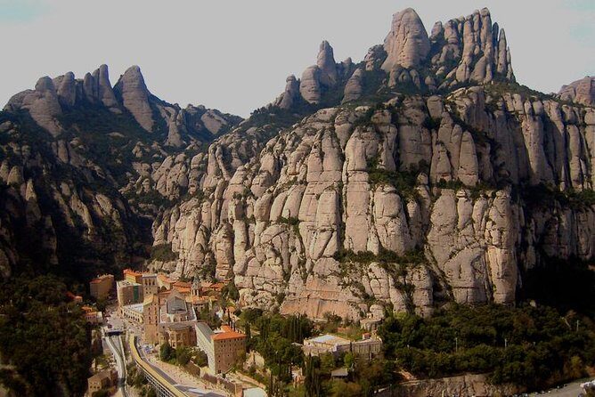 Historical Montserrat Half-Day Hiking Tour from Barcelona - Price and Value: What You Get for $101.20