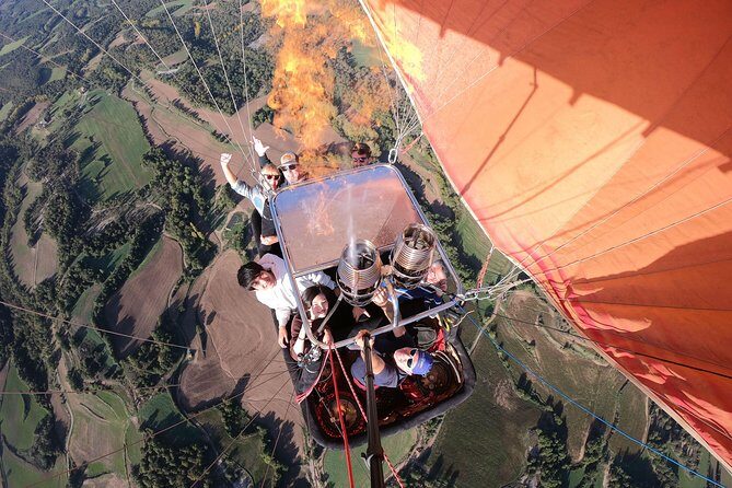Hot Air Balloon with Champagne, Optional Photos,Video & Breakfast - Photos on a USB drive plus your flight certificate