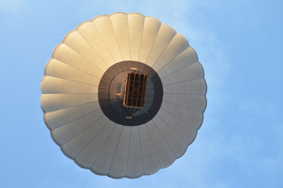 Hot Air Ballooning & Sailing Adventure from Barcelona - Hot air balloon over Catalonia: the views (and the altitude)
