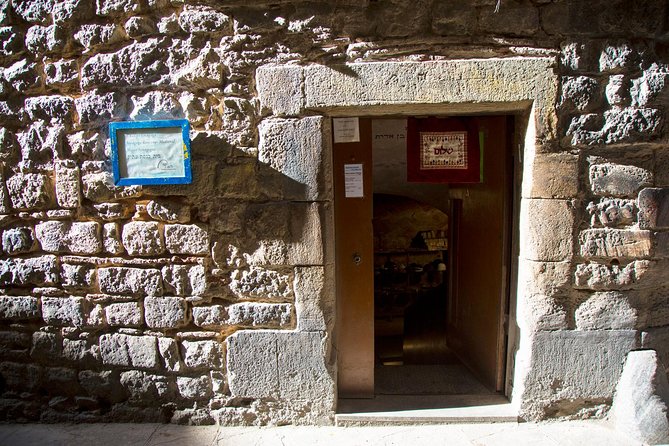Jewish Quarter of Barcelona Private Tour with Hotel Pick-up - Price and logistics: why $117.75 can make sense