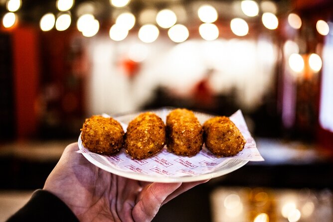 La Barceloneta Tapas & Wine & Drinks Tour in Barcelona - Key things that make this tapas tour work