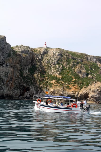 L'Estartit: Boat Trip to the Medes Islands and the NP Caves - Getting There Like a Local: Port de l’Estartit to Espigó de Llevant