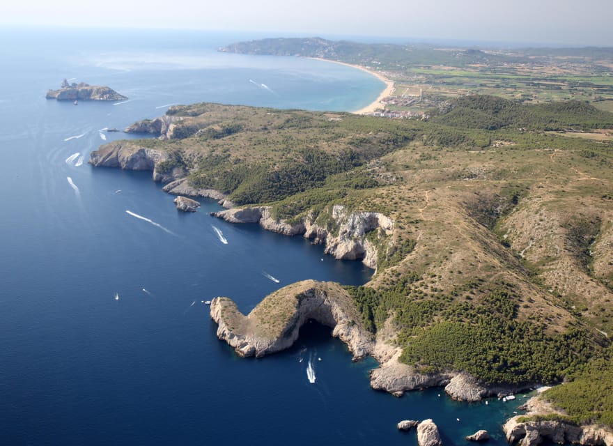 L'Estartit: Boat Trip to the Medes Islands and the NP Caves - Medes Islands Time: Walk, Marine Life Viewing, and Another Glass-Bottom Segment