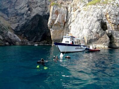 L'Estartit: Dive and Snorkeling in Montgrí Natural Park - The boat ride to Medes Islands: why “getting there” is part of the value