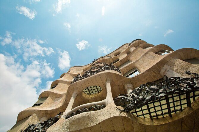 Life of Gaudi and Architectural | Walking Tour | 2h - Palau Güell on Nou de la Rambla: the Güell Palace and Catalan modernism