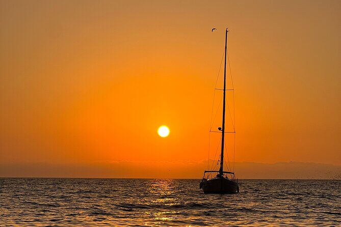 Marriage Proposal Boat Trip in Barcelona - Where the Vela boat departs (and why that matters)