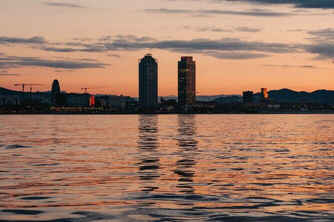 Marriage Proposal Boat Trip in Barcelona - Music, the mood switch, and why the playlist feature is smart