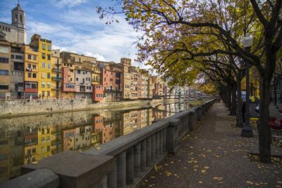 Medieval Castles and Girona Exclusive trip with Catalan Lunch - Hostalric on the way: a quick medieval context hit