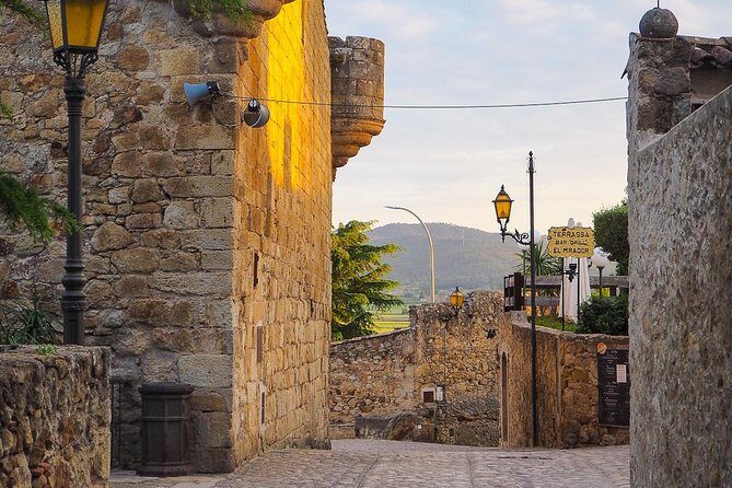Medieval Costa Brava day-trip from Girona - Pals’s Medieval Village: guided time plus breathing room