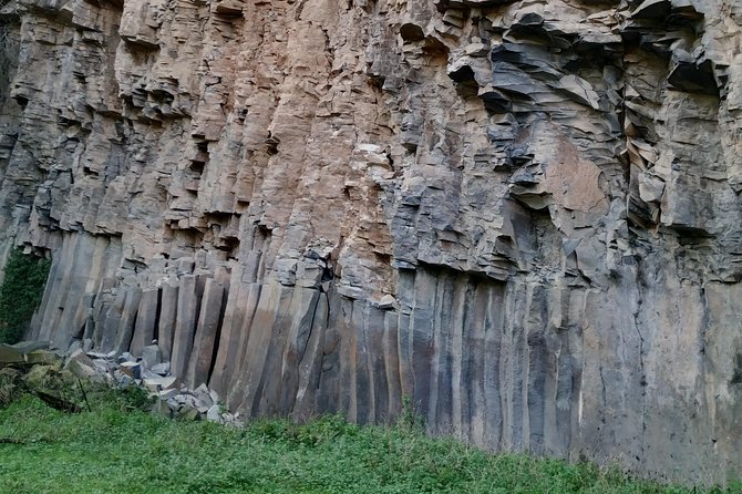 Medieval Villages & La Garrotxa Volcanic Zone Hiking. Small Group Tour - Why the guide (Ramon) really changes the day