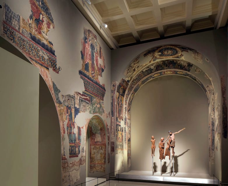 MNAC Masterpieces: For Art Lovers in Barcelona - The Montjuïc views and the rooftop viewpoint bonus